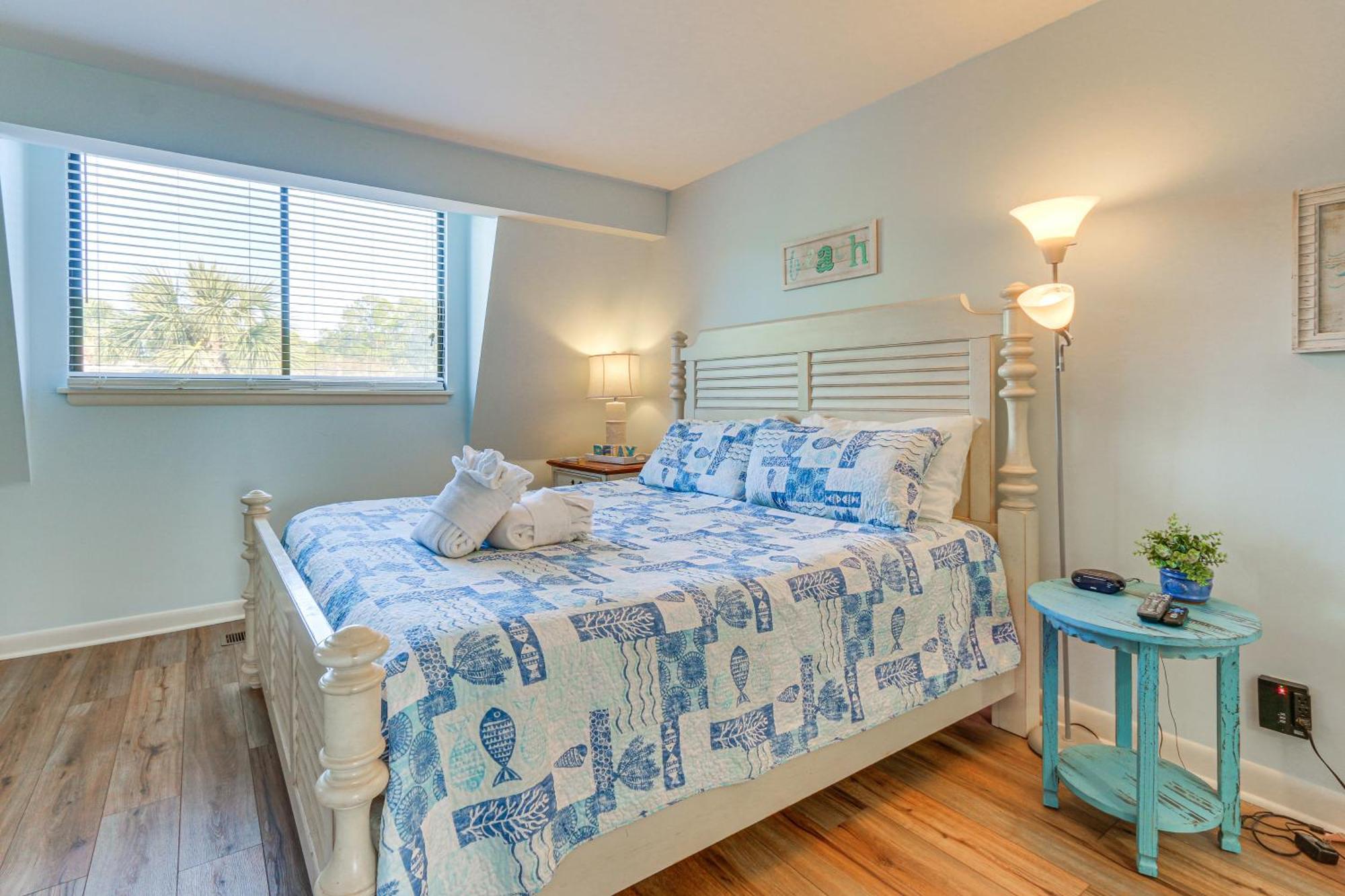 Hilton Head Condo Walk To Coligny Beach And Plaza! Hilton Head Island Exterior photo