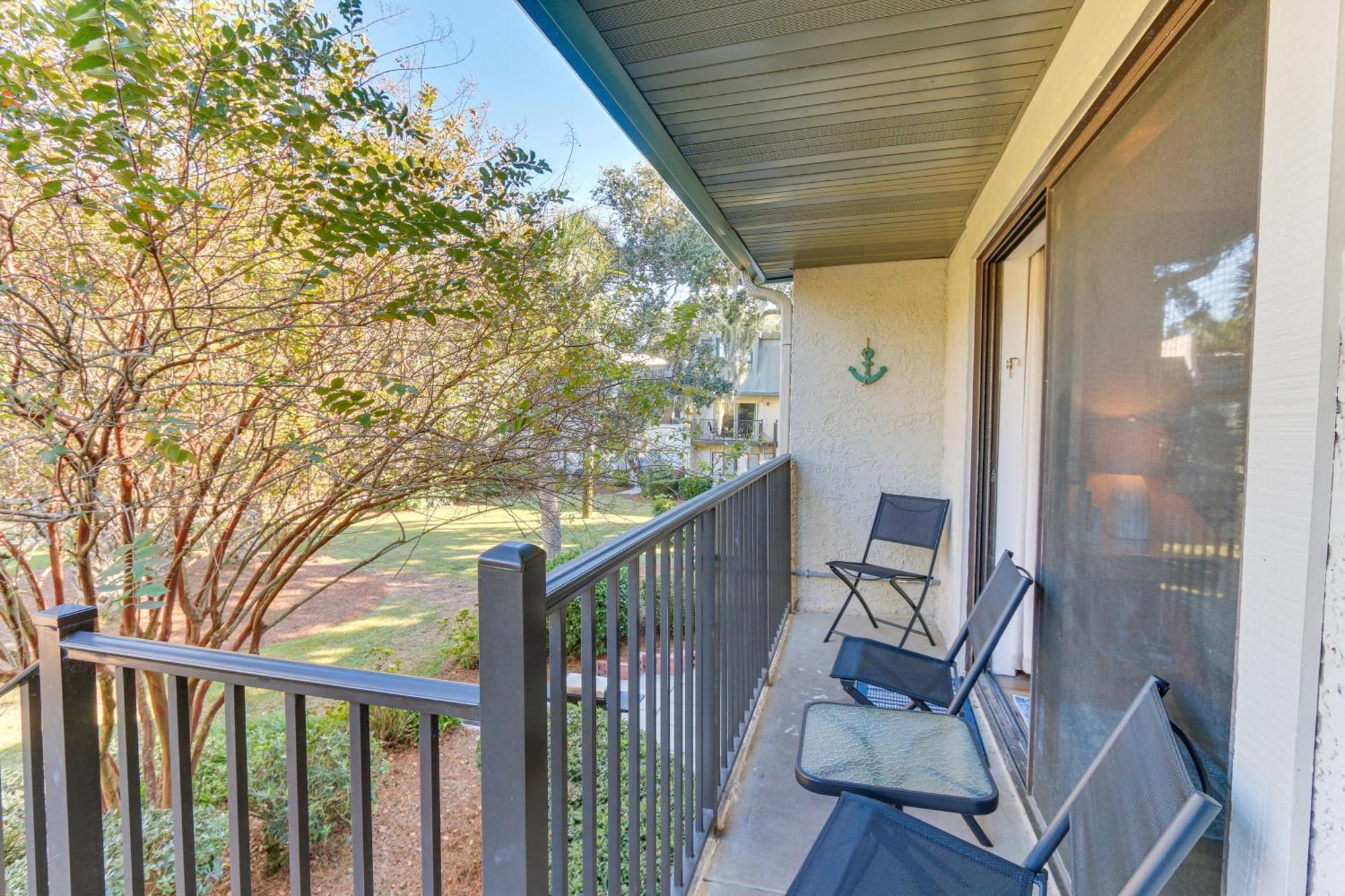 Hilton Head Condo Walk To Coligny Beach And Plaza! Hilton Head Island Exterior photo