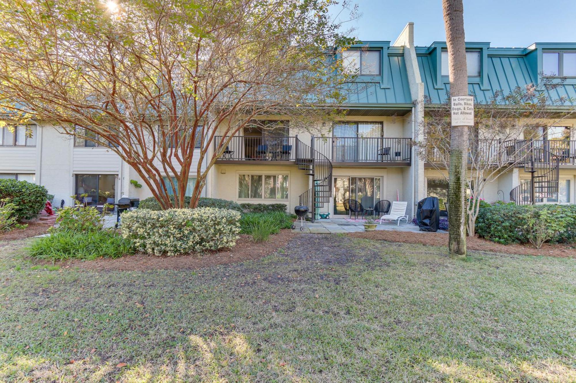 Hilton Head Condo Walk To Coligny Beach And Plaza! Hilton Head Island Exterior photo